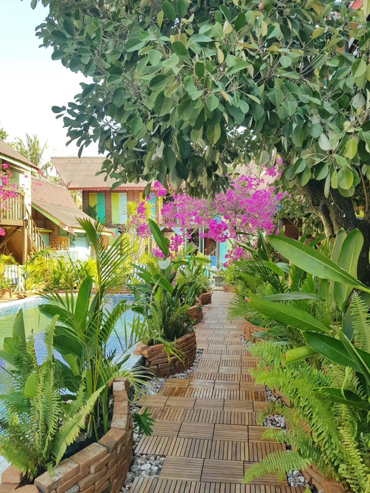 Bleu Verde, The Secret Garden - Turtle Point Beach Gili Trawangan Luaran gambar